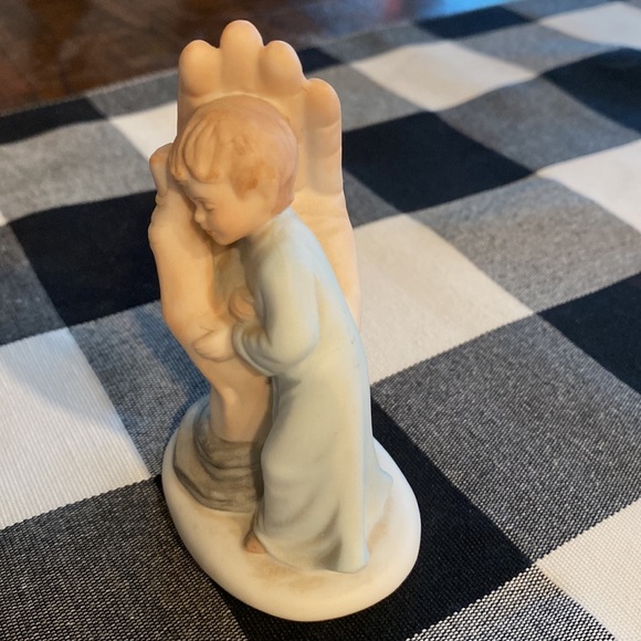 Little boy in God’s hand. - Picture 2 of 5